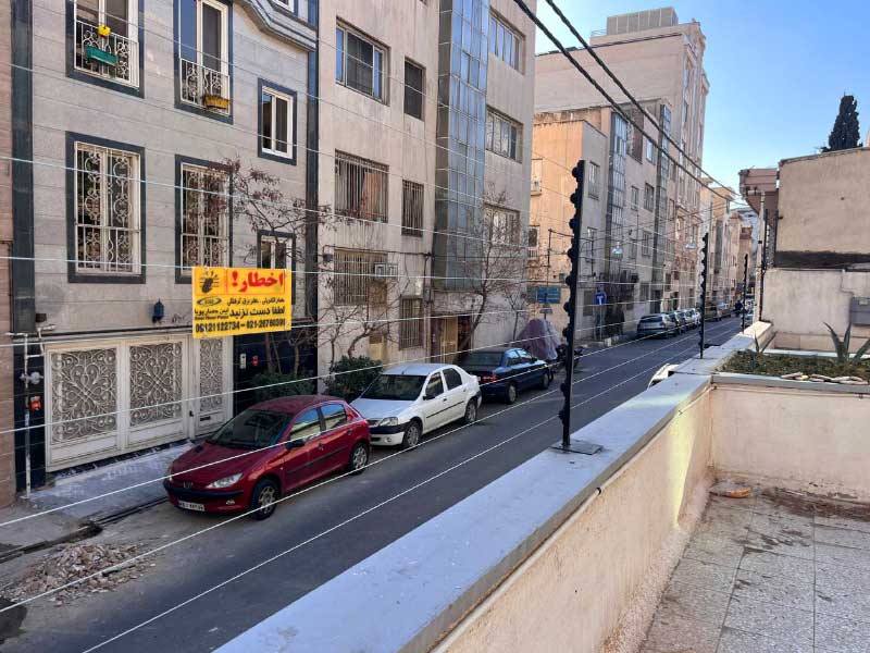 حیاط هوشمند - فنس الکتریکی