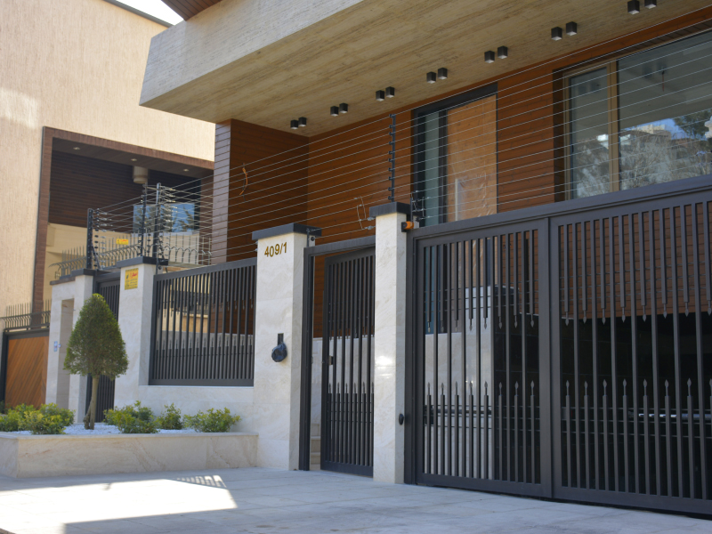 فنس الکتریکی - افزایش ارزش ملک با هوشمندسازی